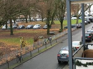 Grünfläche Plauener Straße wird bei BVB-Spiel zum Parkplatz